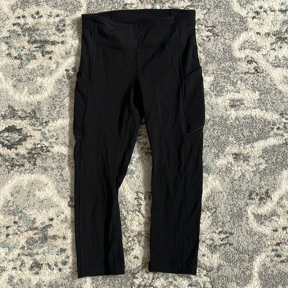 Lululemon Speed Up Crop (21") - Picture 1 of 8